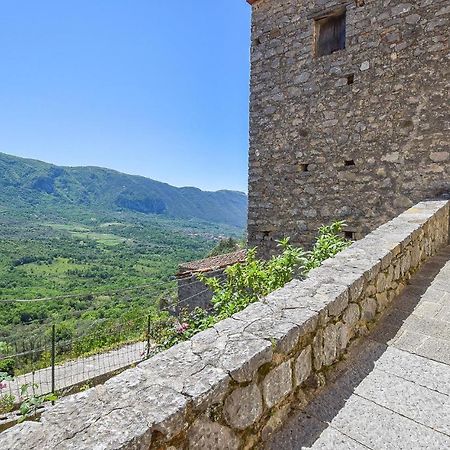 Lovely Home In Roccagloriosa With Kitchenette Dış mekan fotoğraf